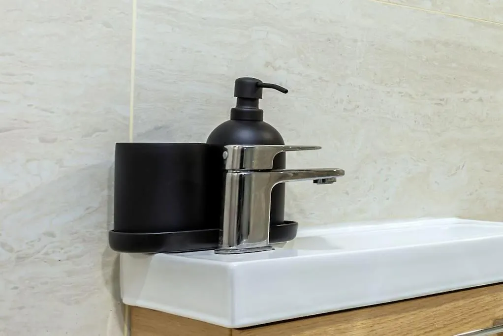 Apartment Studio Avec Jacuzzi A Proximite Des Champs-Elysees Paris France